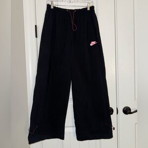Nike Sportswear Icon Clash Elastic Waist Oversized Black Pants Women's (M)